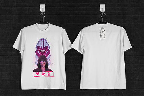 camisa branca com estampa da série Love Death + Robots