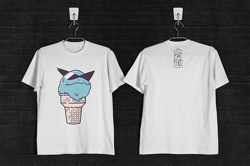 Camiseta branca com estampa do pokemom Ice Squirtle